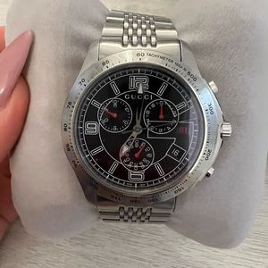 Mens Gucci watch